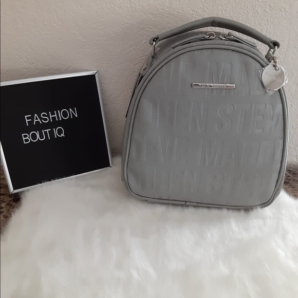 Steve Madden Handbags - 💘 Brand New Steve Madden grey backpack 💘
